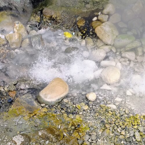 Chumathang Hot Spring